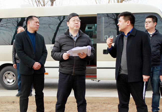 毛文明调研棚户区改造坚持还利于民加快项目推进