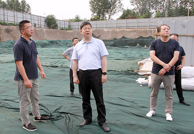 毛文明参加环境攻坚日督导时要求