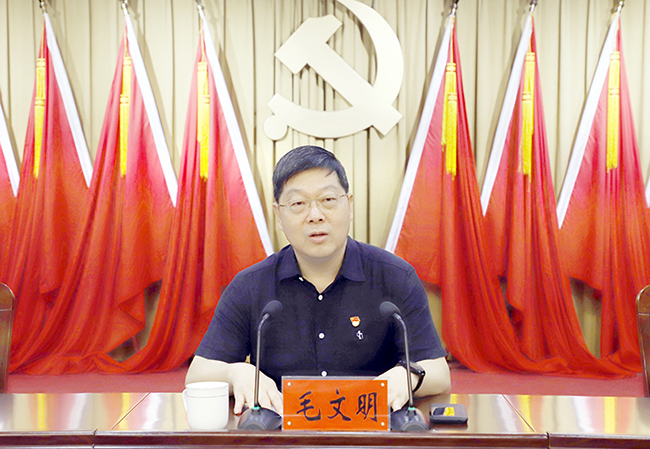 今天,温县198名贫困大学生喜领38万元助学善款!