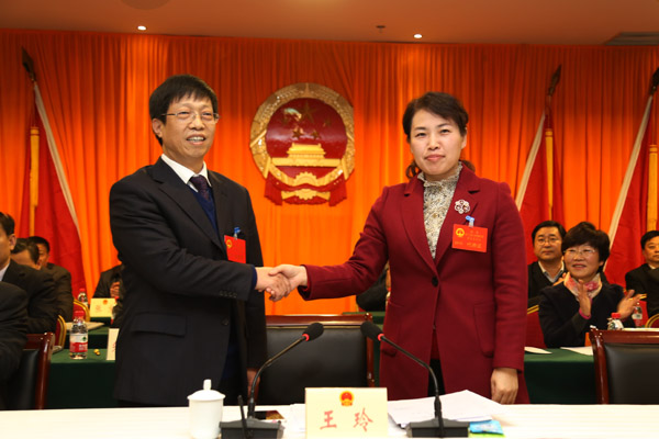 温县十三届人大五次会议举行选举唐毅当选县人民政府县长